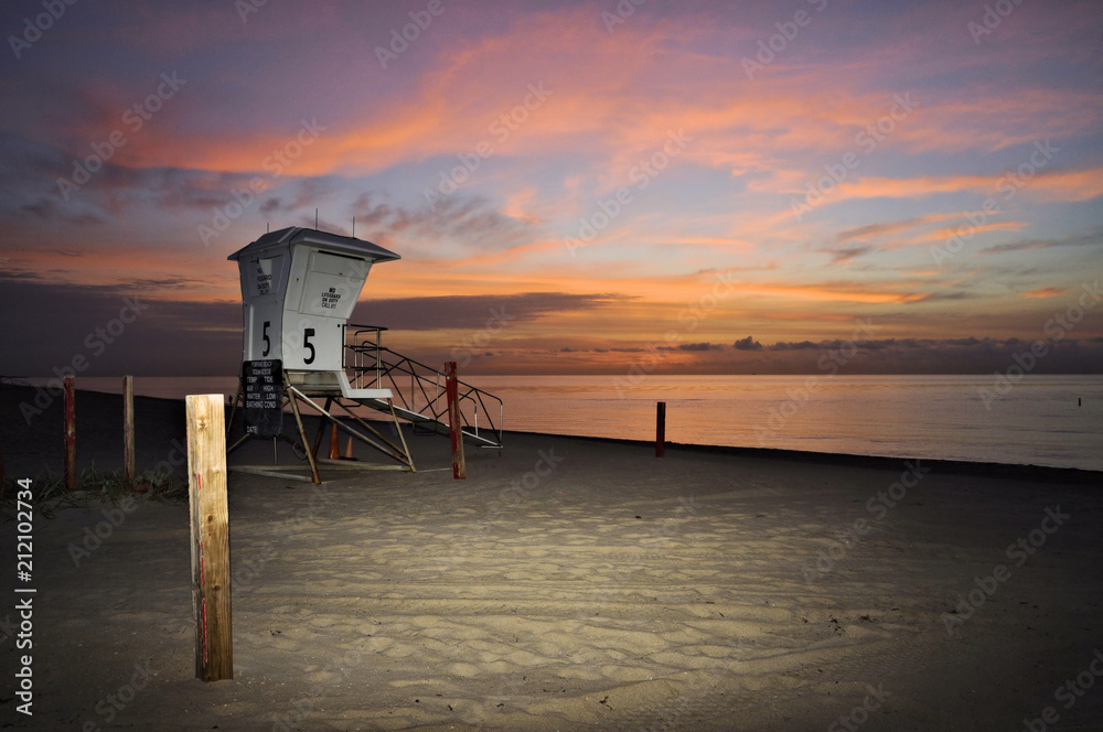 Pompano Sunrise / Sunrise from Pompano Beach, Florida Pompano Sunrise / Sunrise from Pompano Beach, Florida