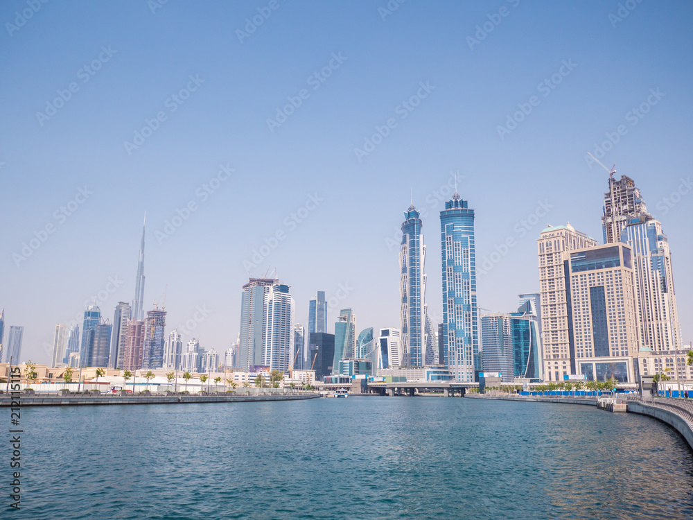 Obraz premium Panorama of the city of Dubai from the bridge of the river channel Dubai Creek