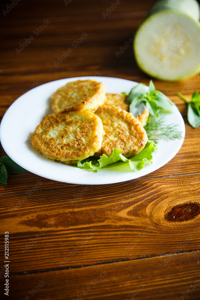 fried zucchini fritters fried zucchini fritters