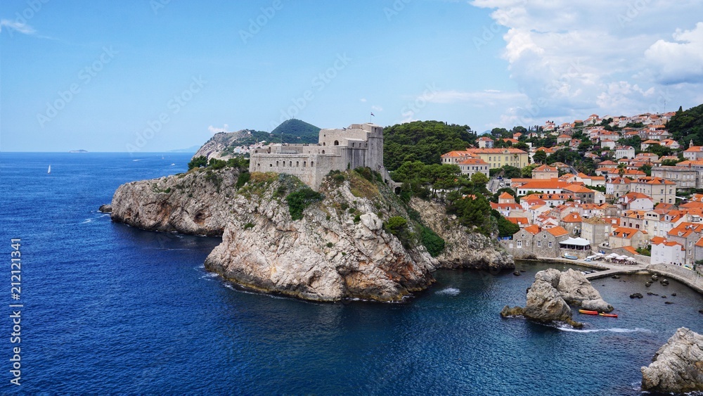 Blick auf Dubrovnik - Stadtmauer - Kroatien