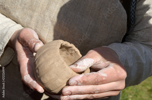лепка из глины