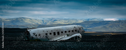 Abgestürzte DC3 - Süden von Island photo