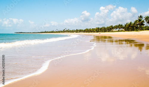 Praia de Guarajuba - Cama  ari  Bahia - Brasil