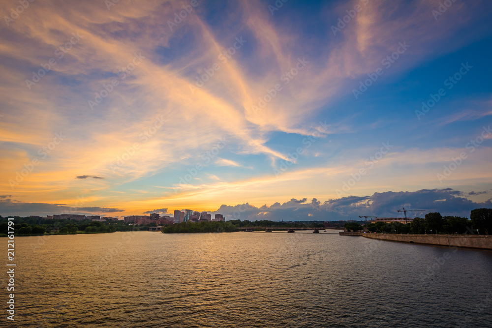 Sunset over the Potomac River in Washington, DC.