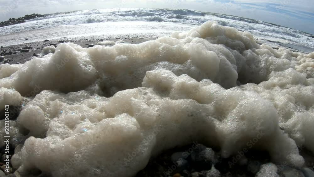 Schaumbildung an der dänischen Nordseeküste, Schaum am Strand