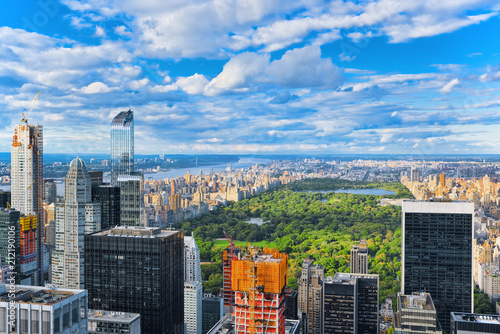 View of Central Park in Manhattan from the skyscraper's observation deck. New York. © BRIAN_KINNEY