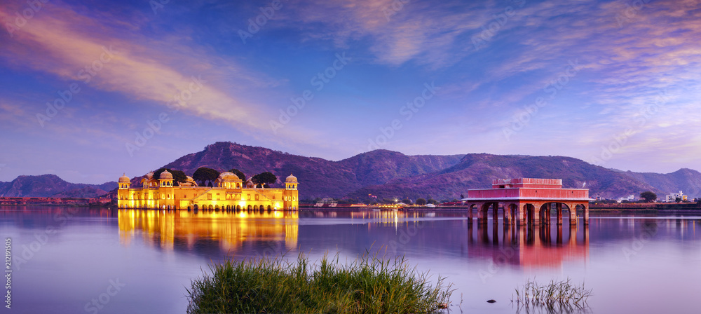 Obraz premium Water Palace Jal Mahal, Man Sager Lake, Jaipur, Rajasthan, India, Asia