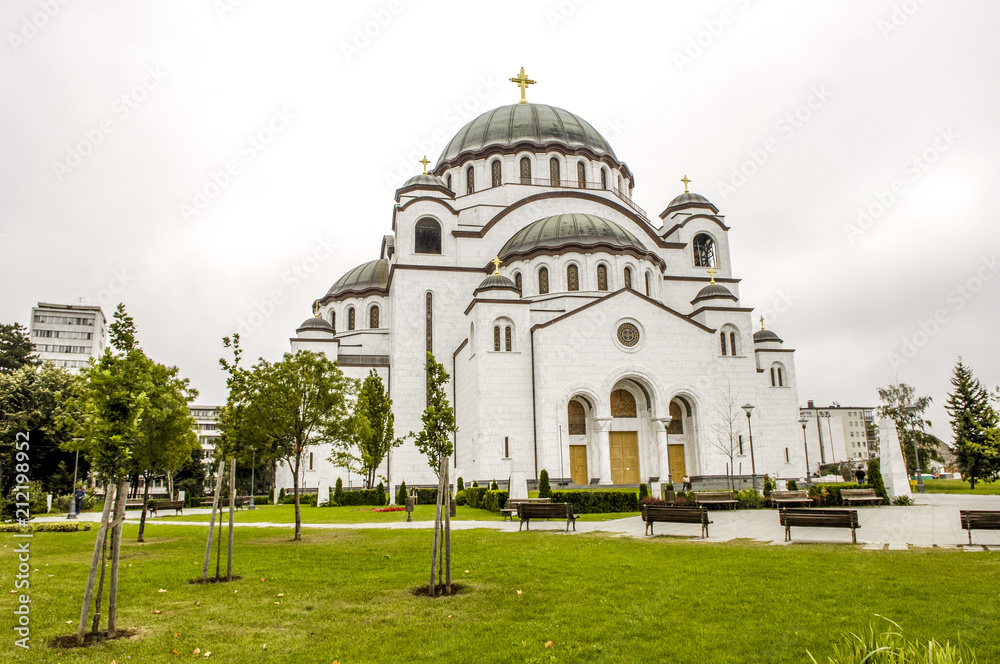 Beograd, Kirche des Heiligen Sava im Stadtteil Vracar, Serbien-M