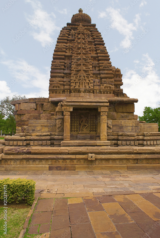 Galaganatha temple, Pattadakal temple complex, Pattadakal, Karnataka. Andhakasurari Siva in the southern ghanadvara.