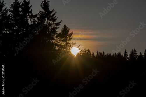 Fototapeta Naklejka Na Ścianę i Meble -  Sonnenuntergang bei Oberhof