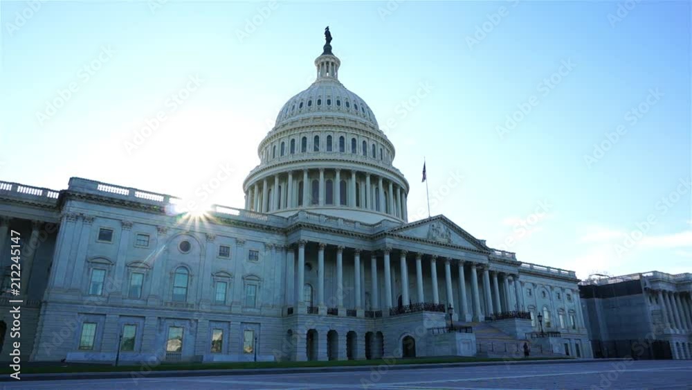 United States Capitol in Washington DC, US Kapitol mit Sonne United States Capitol in Washington DC, US Kapitol mit Sonne