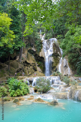 Fototapeta Naklejka Na Ścianę i Meble -  Kuang Si Waterfalls, Luang Phrabang, Laos.