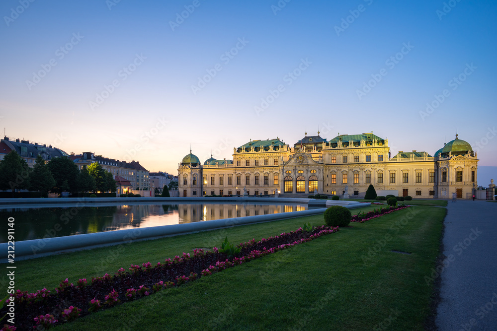 Belvedere Museum Palace at night in Vienna, Austria - obrazy, fototapety, plakaty 