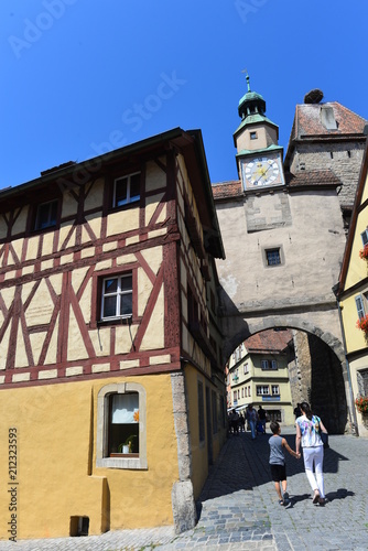 Markusturm mit Röderbogen in Rothenburg ob der Tauber  photo