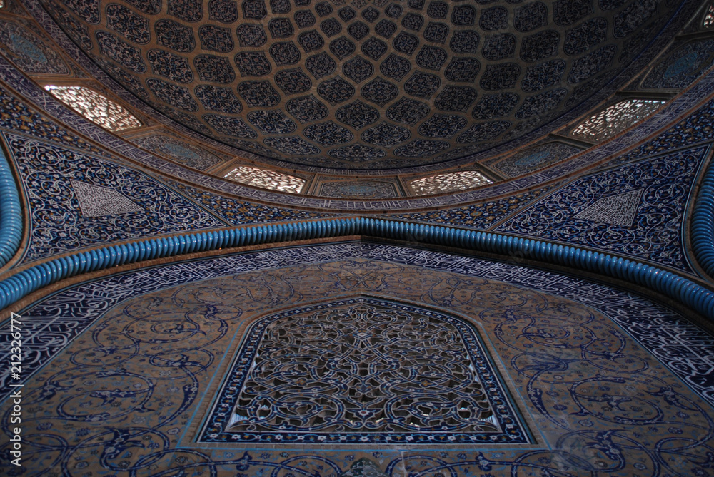 Tiled wall in the interior of Sheikh Lotfollah Mosque in Isfahan, Iran