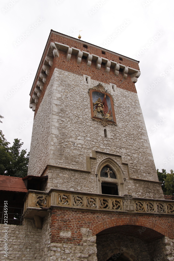 Tour et forteresse à Cracovie, Pologne