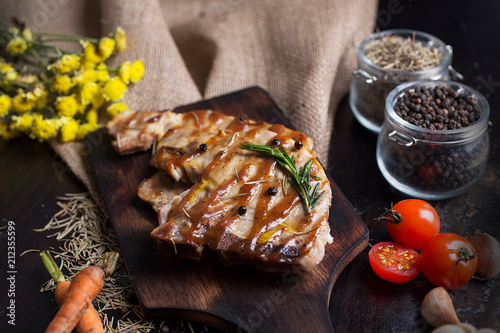 Εκτύπωση καμβά Delicious beef or pock steaks on wooden table