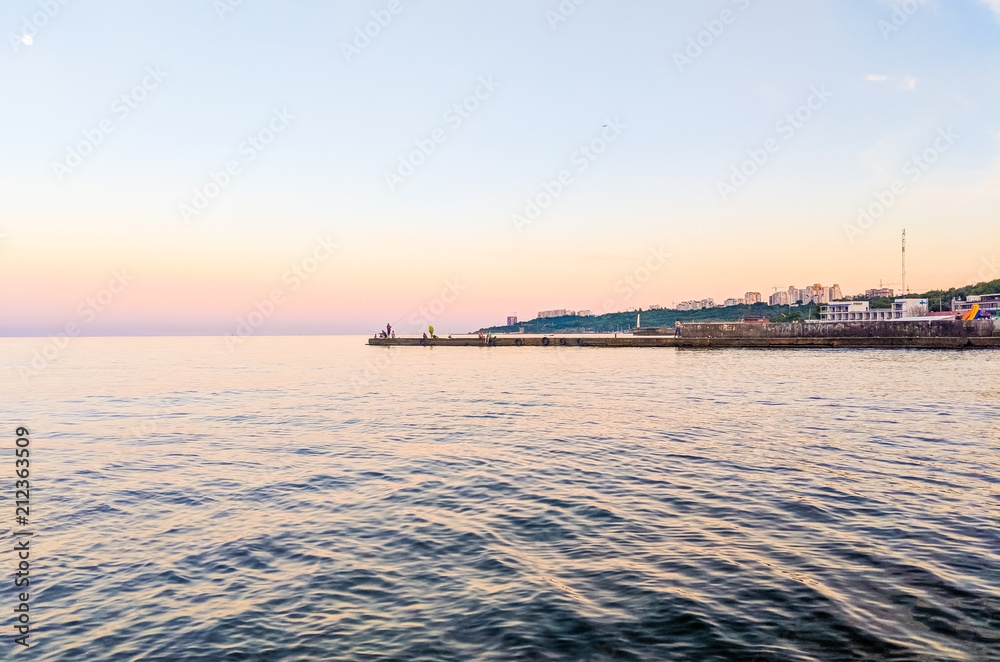 Naklejka premium Seascape during the sunset in the Odesa of Ukraine