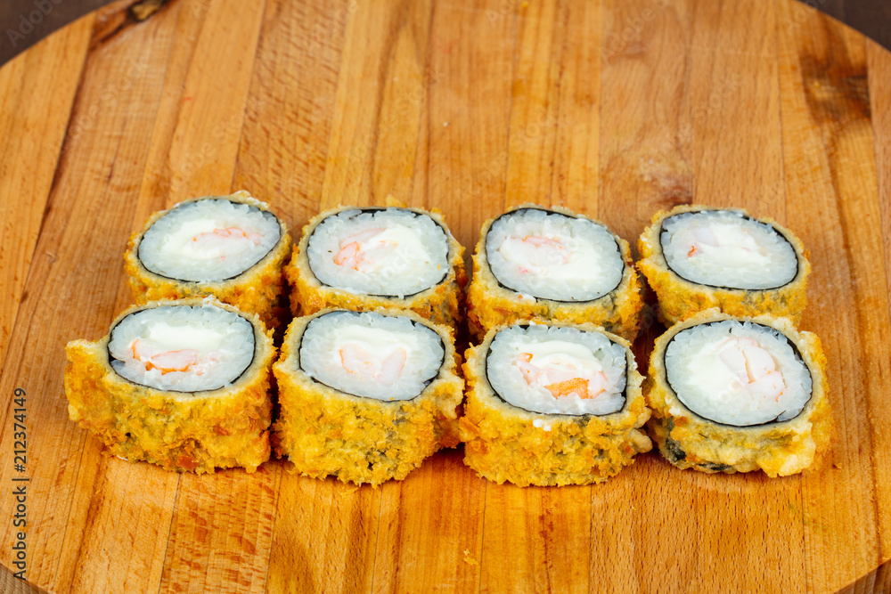 Hot roll with prawn