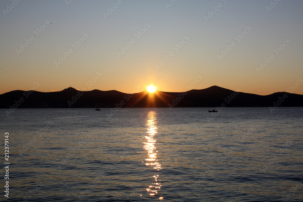 Naklejka premium sunset