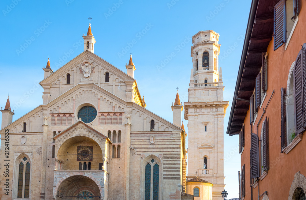 Obraz premium Verona and its beautiful architetuures