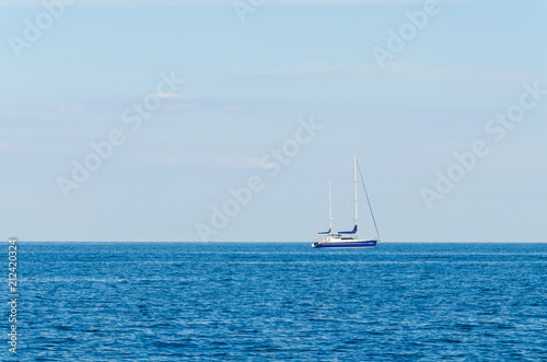 Seascape with white yacht on the sea in Odesa © thaarey1986