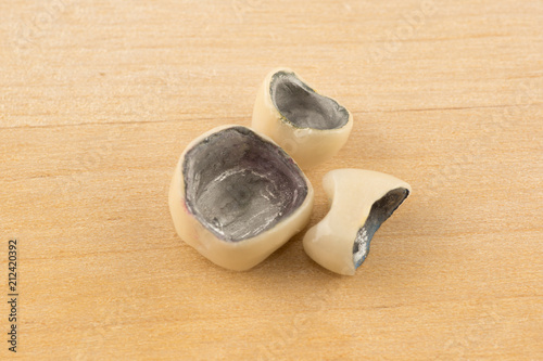 Obraz na plátně modern dental metal-ceramic crowns