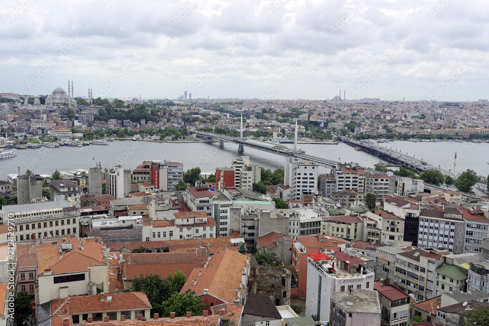 Ausblick vom Galataturm auf den Hafen für Kreuzfahrtschiffe, Istanbul Modern, Istanbul, europäischer Teil, Türkei, Asien