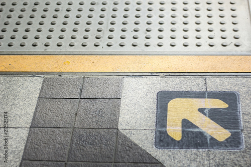 Train platform