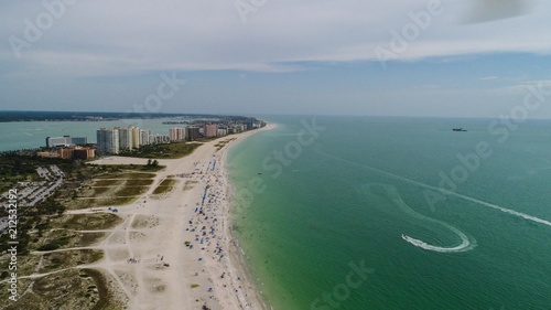 Wallpaper Mural At the Beach Torontodigital.ca