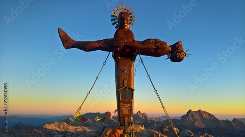 Gipfelkreuz Schönfeldspitze photo