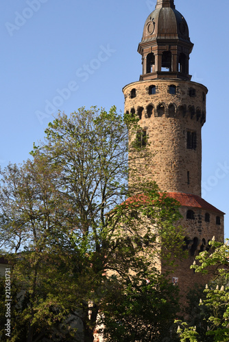 Barockhaube des Reichenbacher Turms vor strahlend blauem Himmel photo