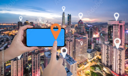 City mobile phone positioning system