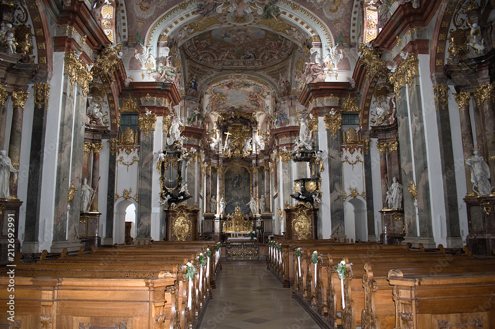 Innenansicht Kirche Stift Wilhering