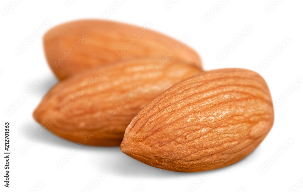 Almonds nuts nuts isolated on white background Almonds nuts nuts isolated on white background