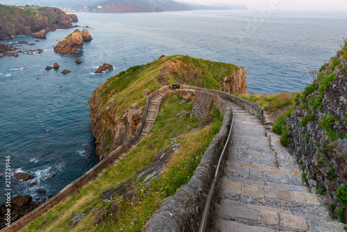 Camino a San Juan de Gaztelugatxe, Vizcaya, España photo