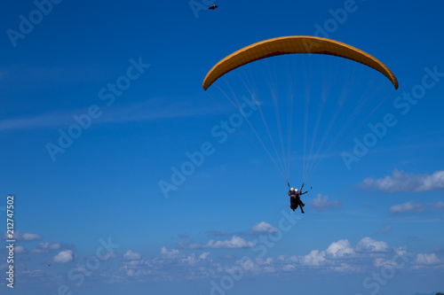 Fly - Paraglider