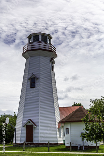 Lighthouse Halo