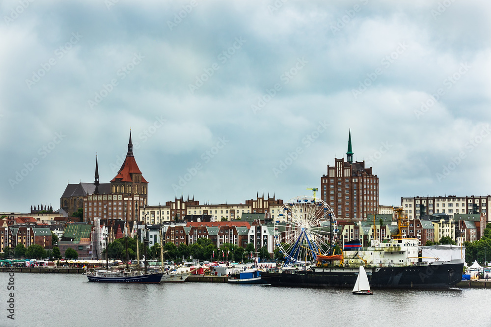 Blick auf die Hansestadt Rostock