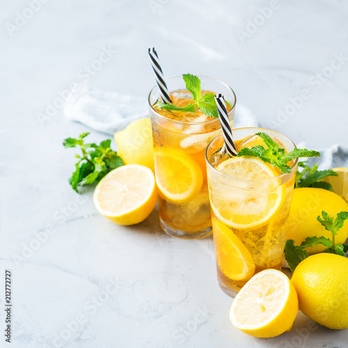 Lemon mint iced tea cocktail refreshing drink for summer days