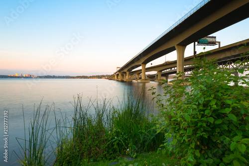 Homer M. Hadley Memorial Bridge over Lake Washington, Seattle Metropolitan area, Washington, Washington State, USA © Jose Luis Stephens