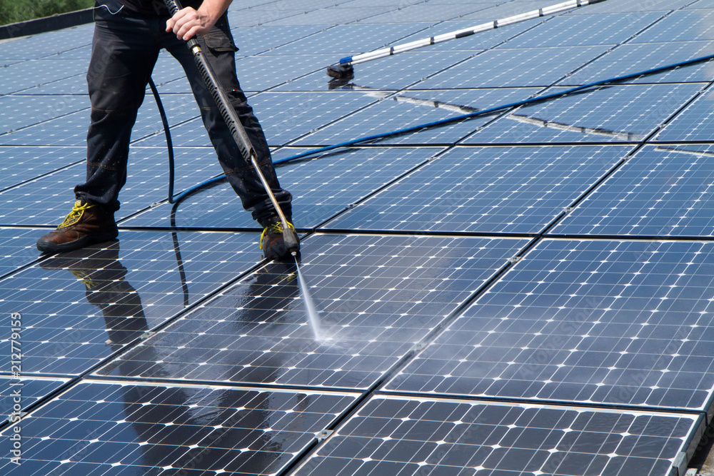 washing and cleaning photovoltaic panels
