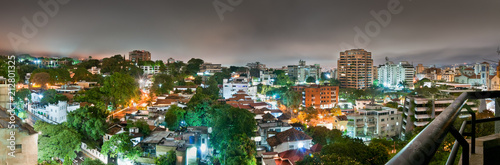 Fototapeta Panoramiczny widok na Caracas, stolicę Wenezueli, nocą
