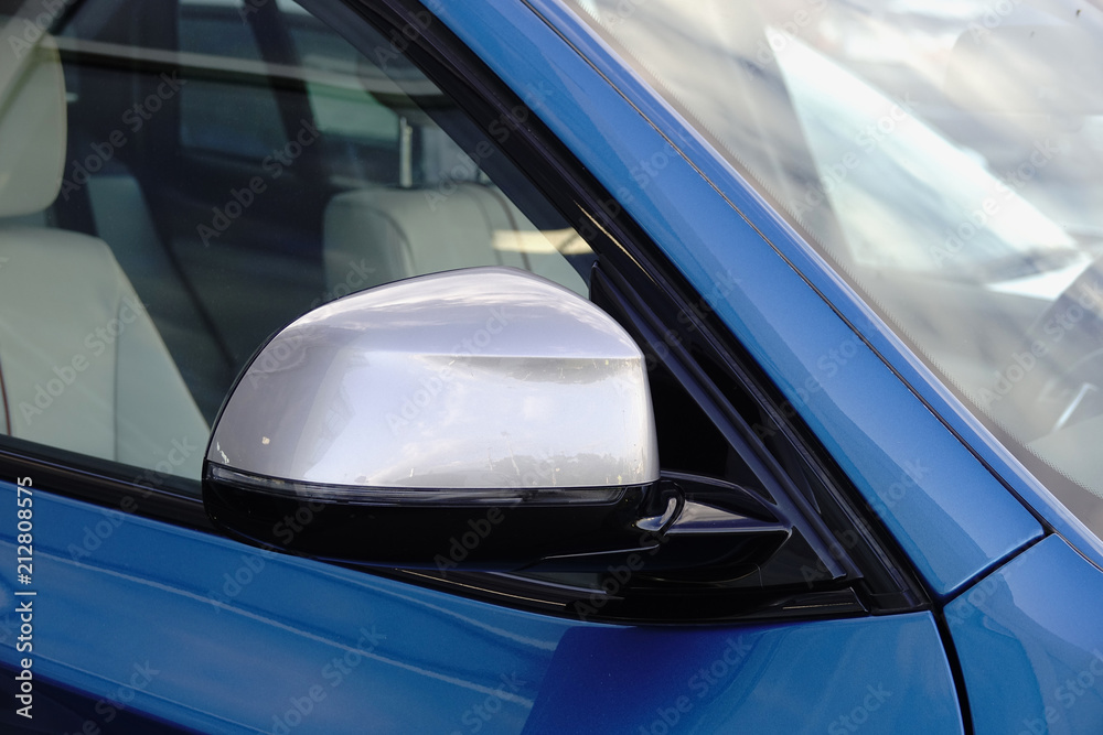 auto rückspiegel silber blau