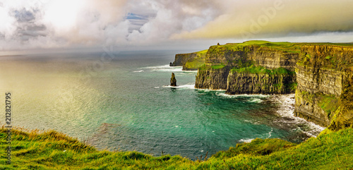 Vászonkép Beautifull wild landscape of Cliffs of Moher in Ireland