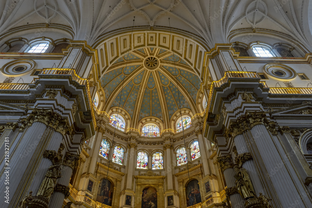 interior de la catedral de Granada, España