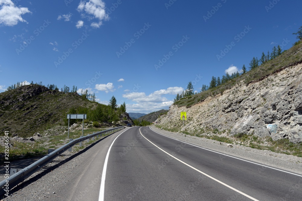 Pass Chike-Taman. Chuysky tract. Mountain Altai