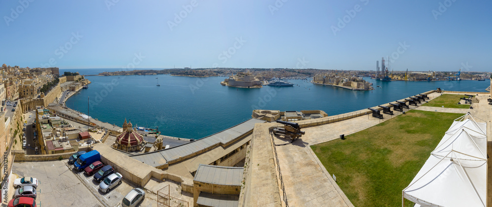 Panoramic view of Three City Malta, view from Upper Barrakka Gardens in Valletta
