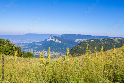 Montée à la Pointe de la Galoppaz