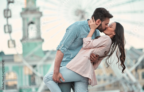 Romantic couple in the city © Vasyl